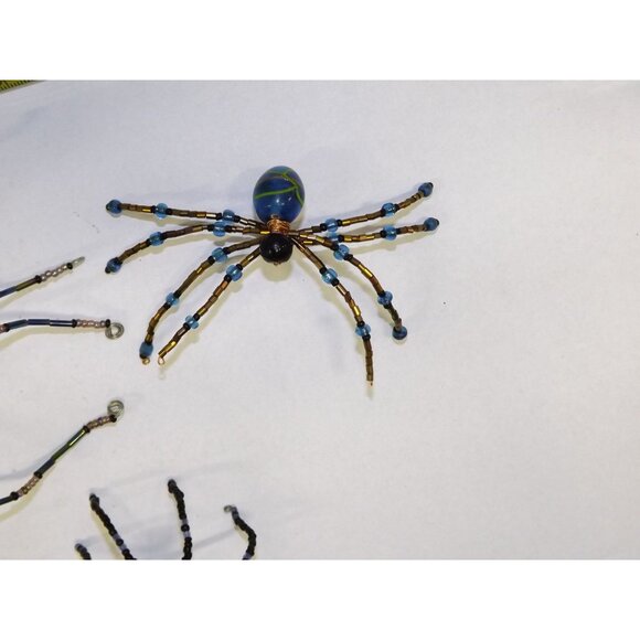Handmade Beaded Spider Ornaments Set Of 7 Decor Figurines Beads Stones Ooak BagE - Picture 7 of 16